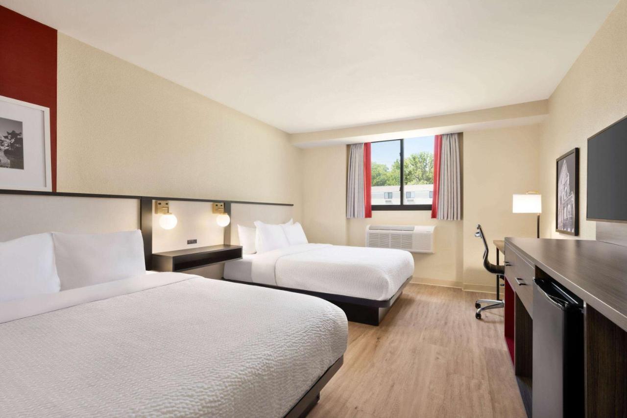 Ramada By Wyndham Allentown Bethlehem Экстерьер фото